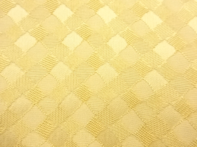  未使用品　仕立て上がり　龍村晋謹製　斜め格子模様織り出し色無地着物(あぜくら)